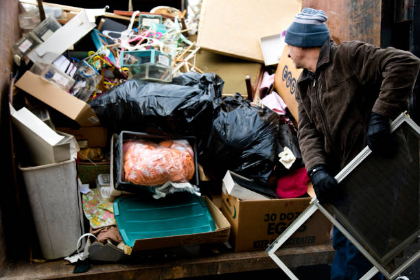 Best Retail Junk Removal  in Arthur, IL